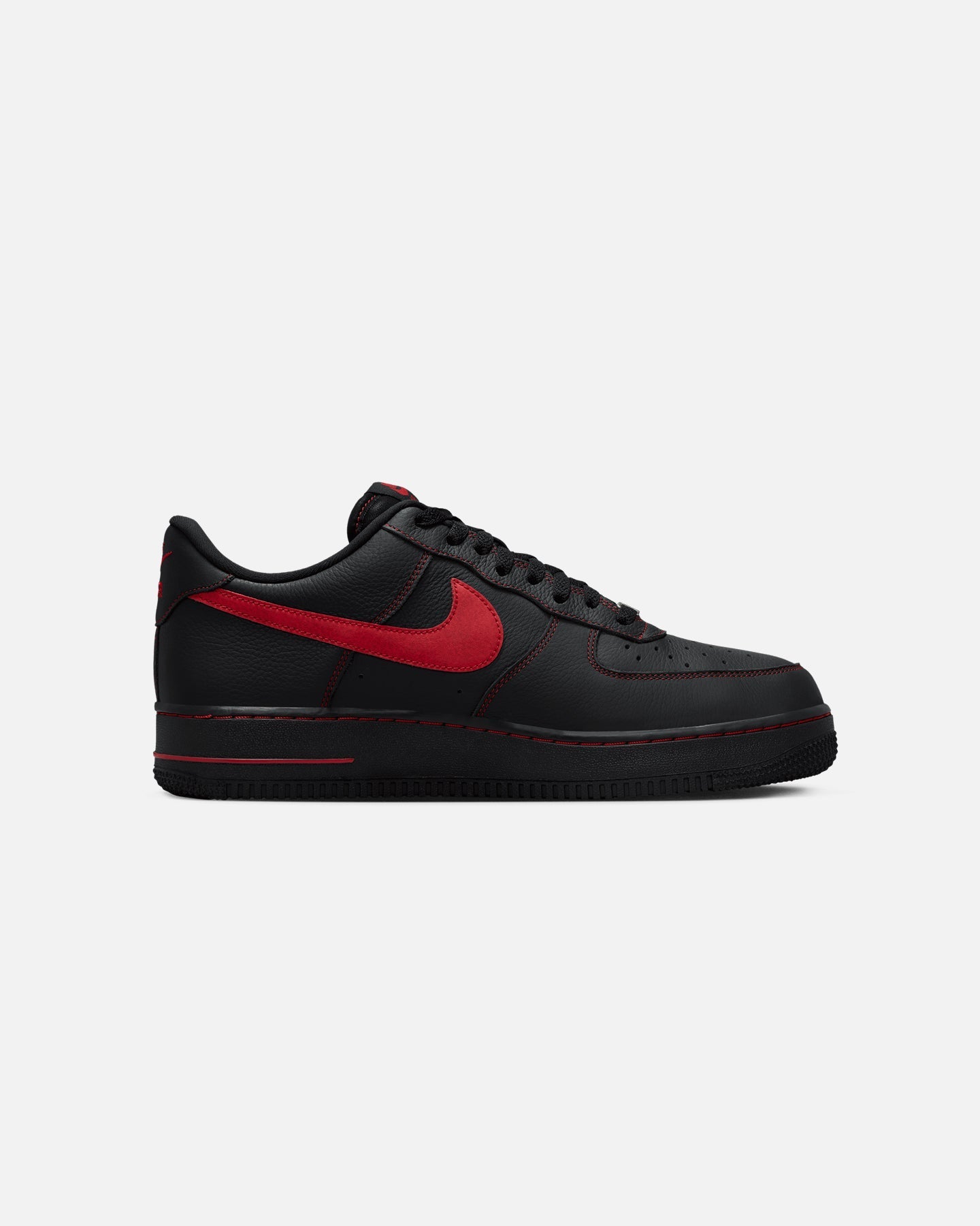 Nike Air Force 1 '07 LV8 Black/University Red
