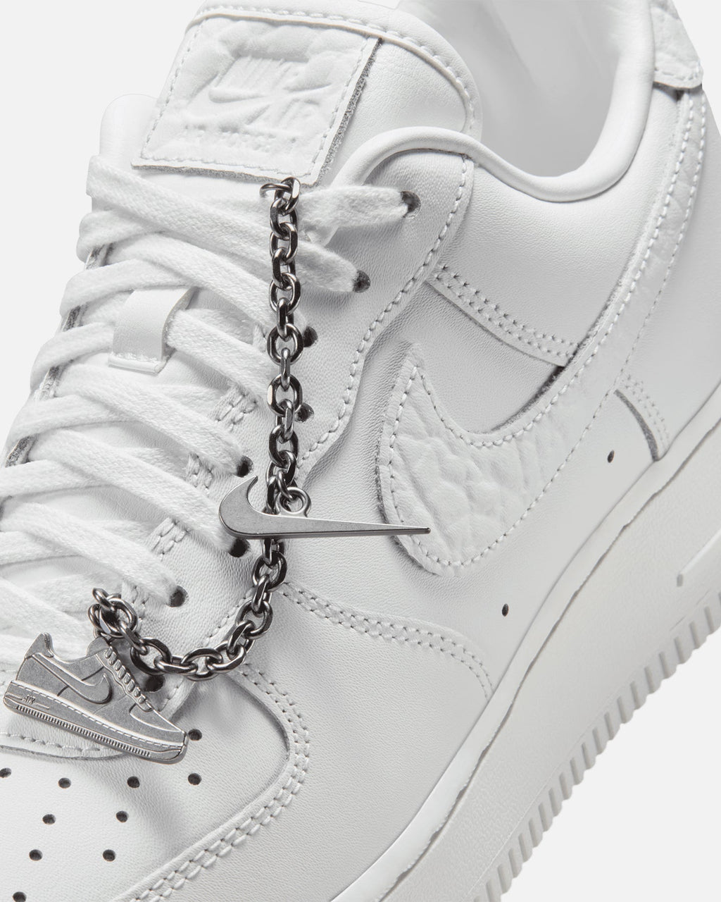 Nike Women's Air Force 1 '07 Low Summit White