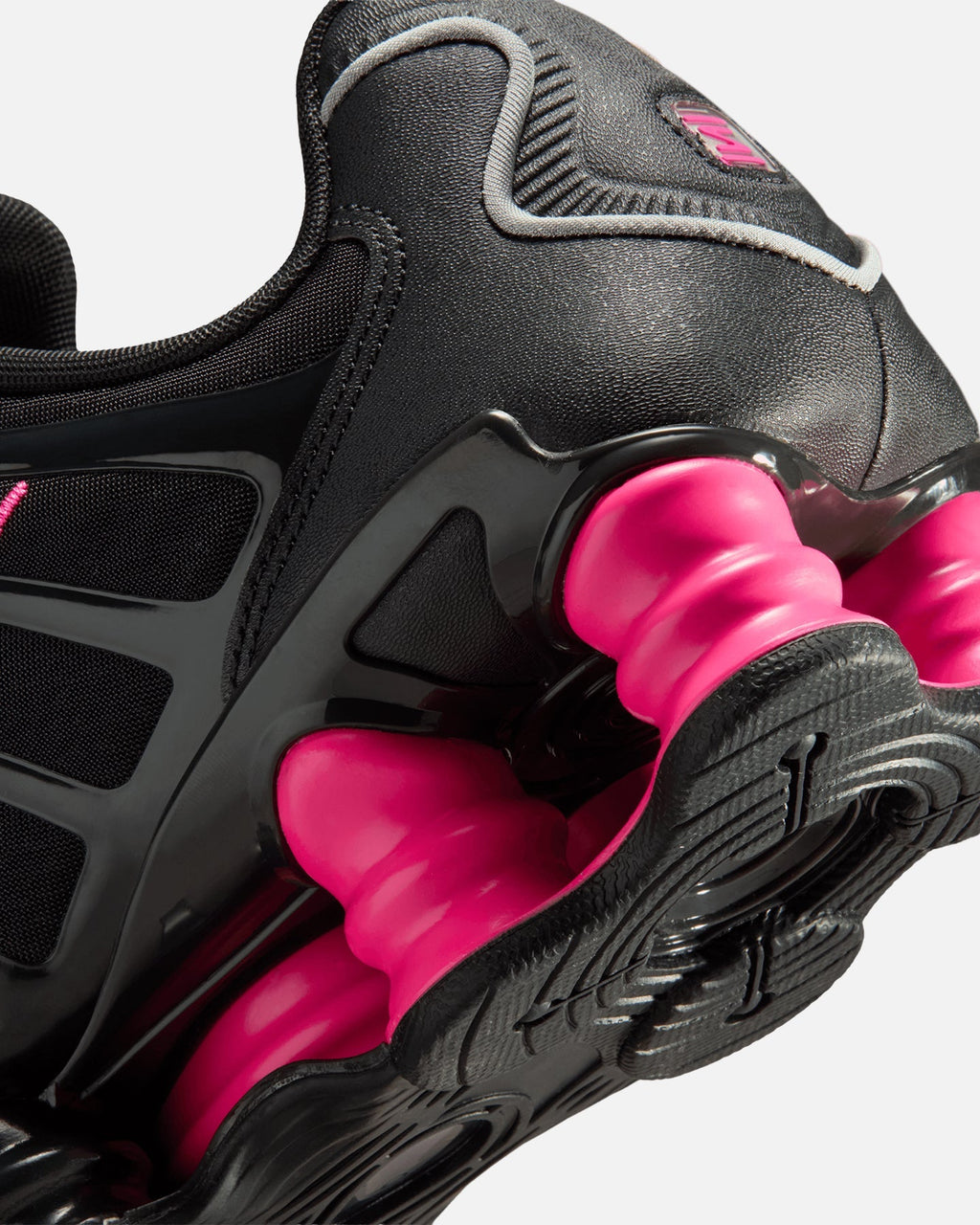 Nike Women's Shox TL Black/Pink
